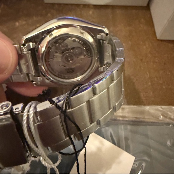 Seiko Dress Watch SRPD55K1, Silver 42mm, Modern - Picture 3 of 12